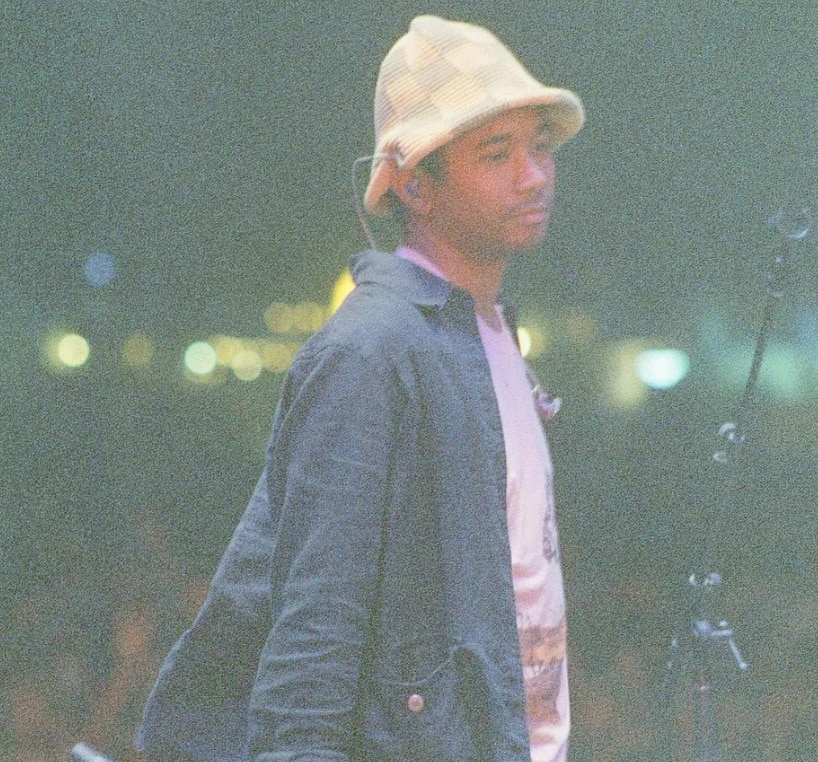 Toro y Moi